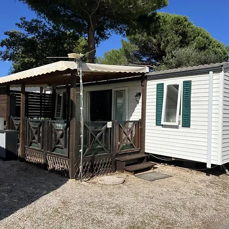 Del Mar 42, Mobile O'hara, 2 Chambres, 4 Personnes, Bord De Campsite *